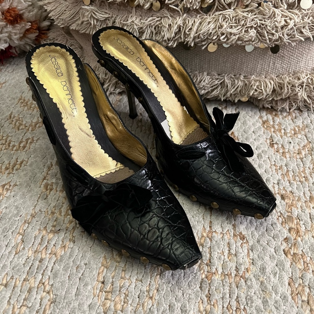 Unique kitten heel mules